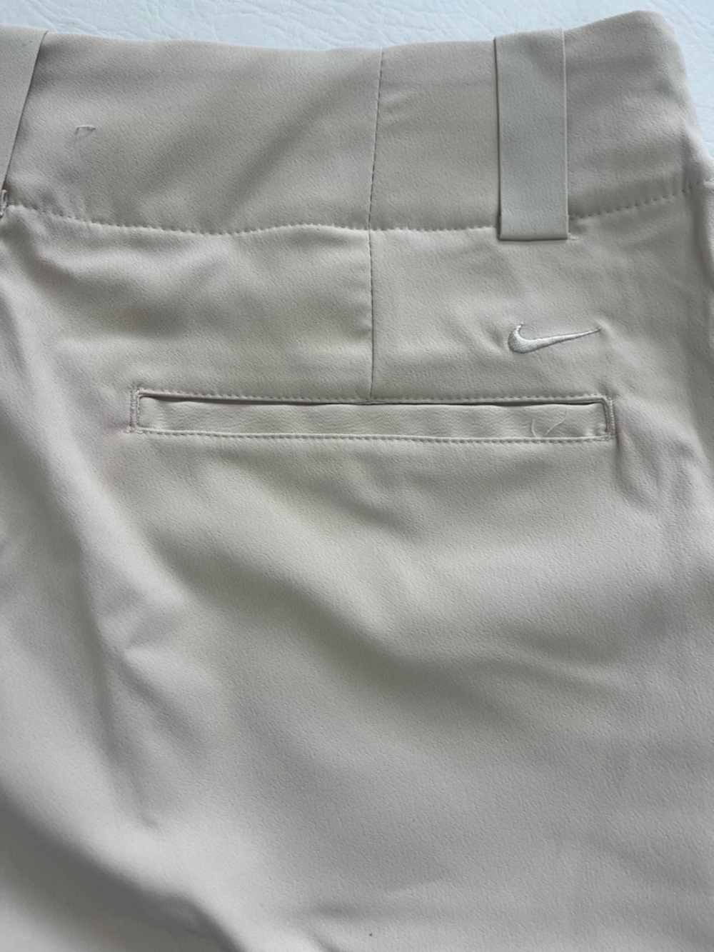 Nike Golf Dri-FIT Bermuda Shorts Women’s Khaki Size 6 - Picture 7 of 14